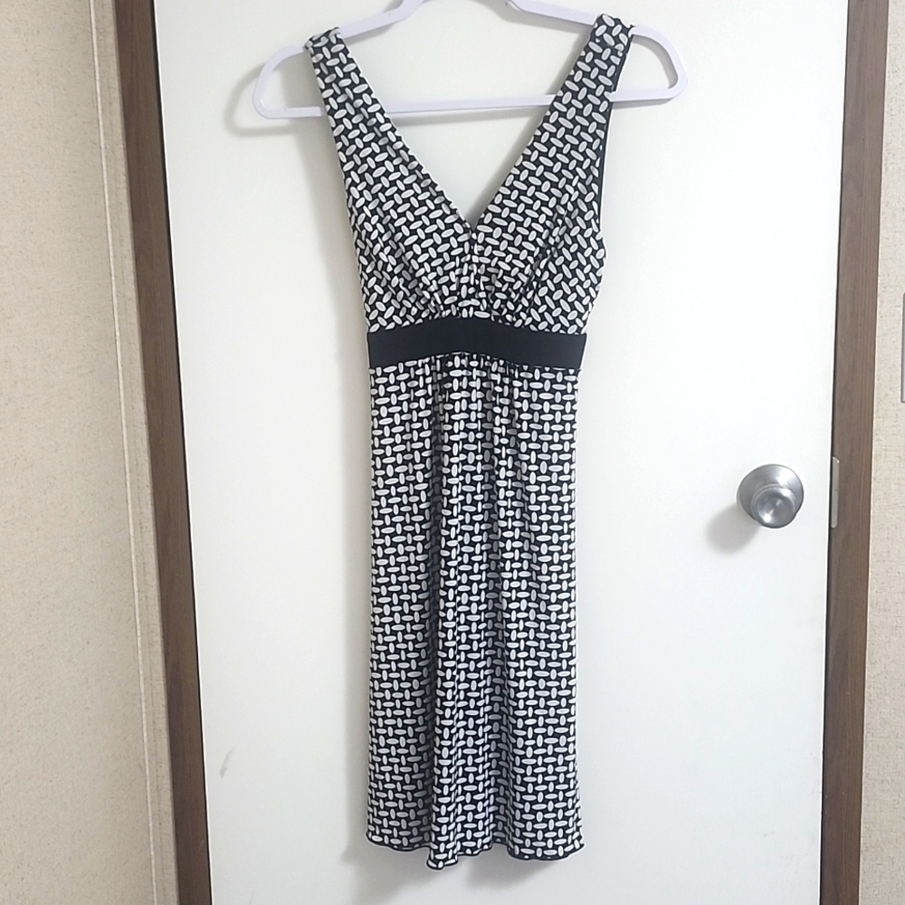 BCX Women's dress. Box 4 - Picture 1 of 4
